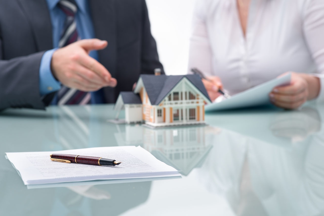 Подготовка и проверка документов по сделкам с недвижимостью